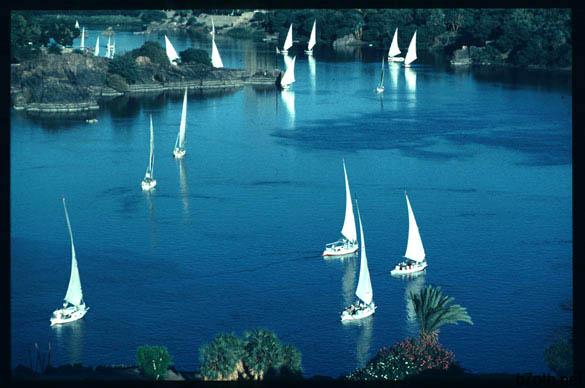The%20Nile%20-%20Aswan,%20Egypt