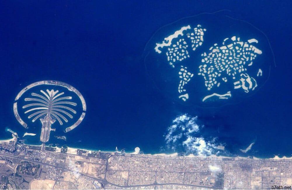 Artificial Man-Made “The World” Islands @tinekehenry / Pinterest.com
