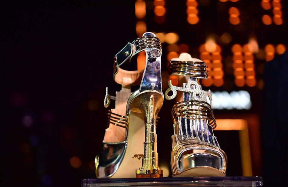 $20 Million Shoes @Moon Star Shoe / Pinterest.com