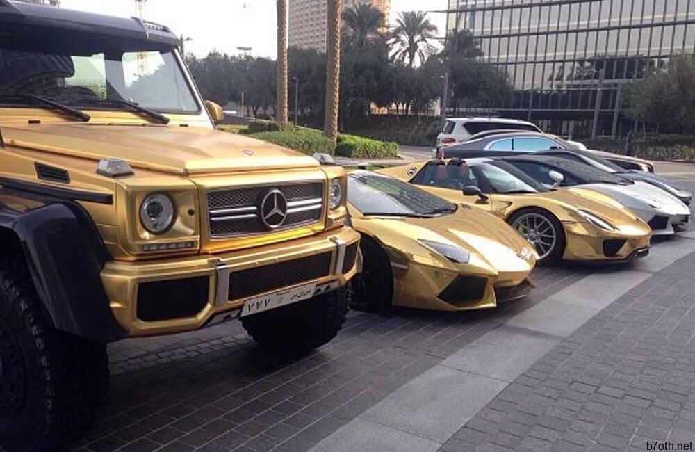 Gold Cars Everywhere @supian19881010 / Pinterest.com