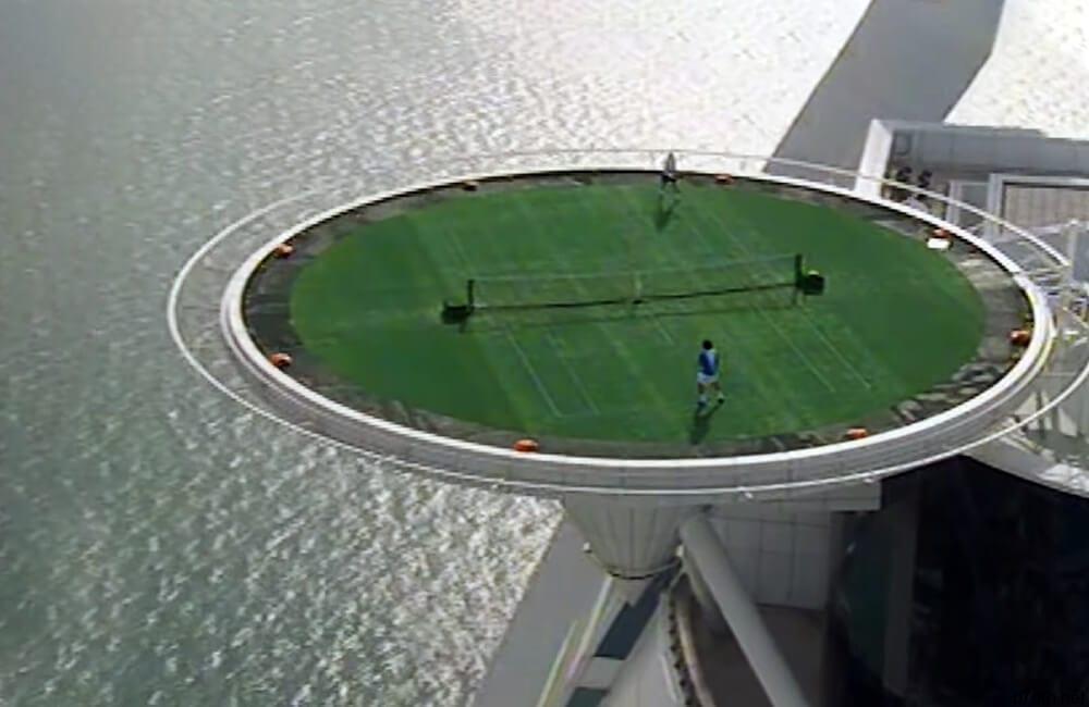 High-Rise Tennis Courts @Dubai Duty Free Tennis Championships / Youtube.com