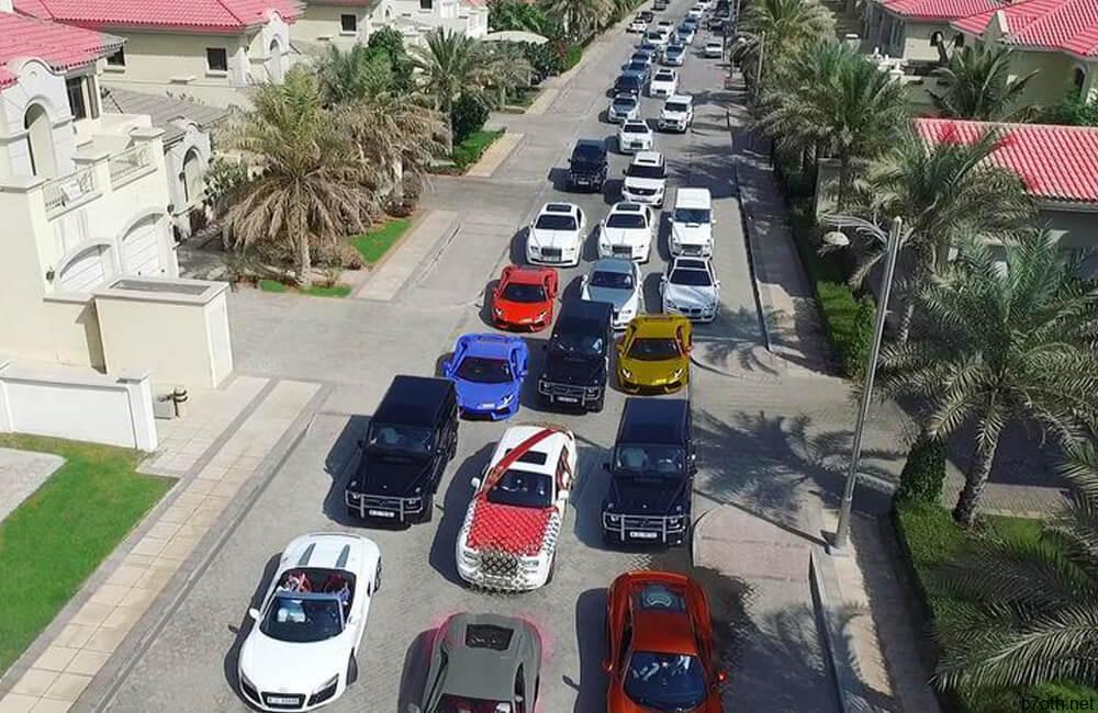 Rush Hour Car Shows @ebaudrit / Pinterest.com