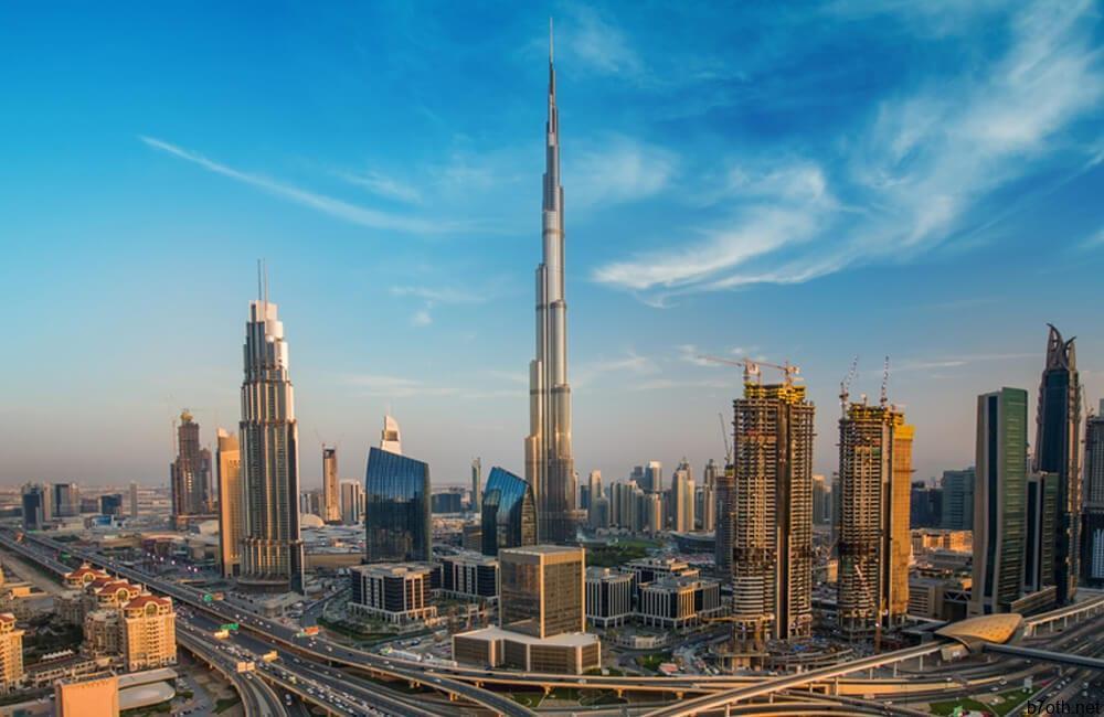The Burj Khalifa: World’s Tallest Building ©shutterlk / Shutterstock.com
