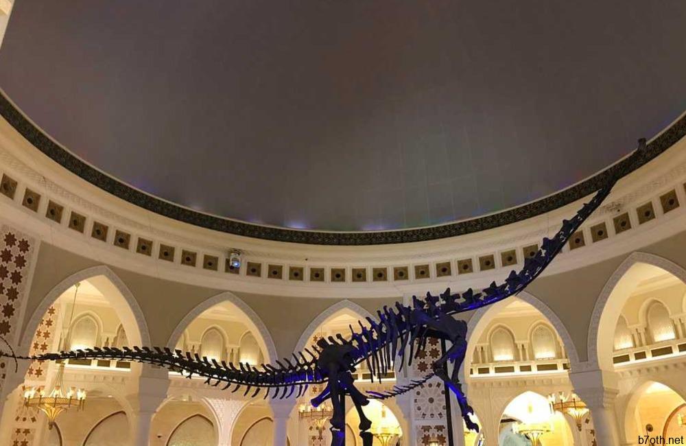 The Dubai Dino @almaallzadjali/Pinterest