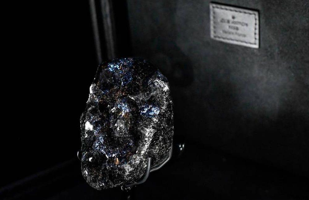 World's Second Largest Diamond @thenationalnews / Twitter.com