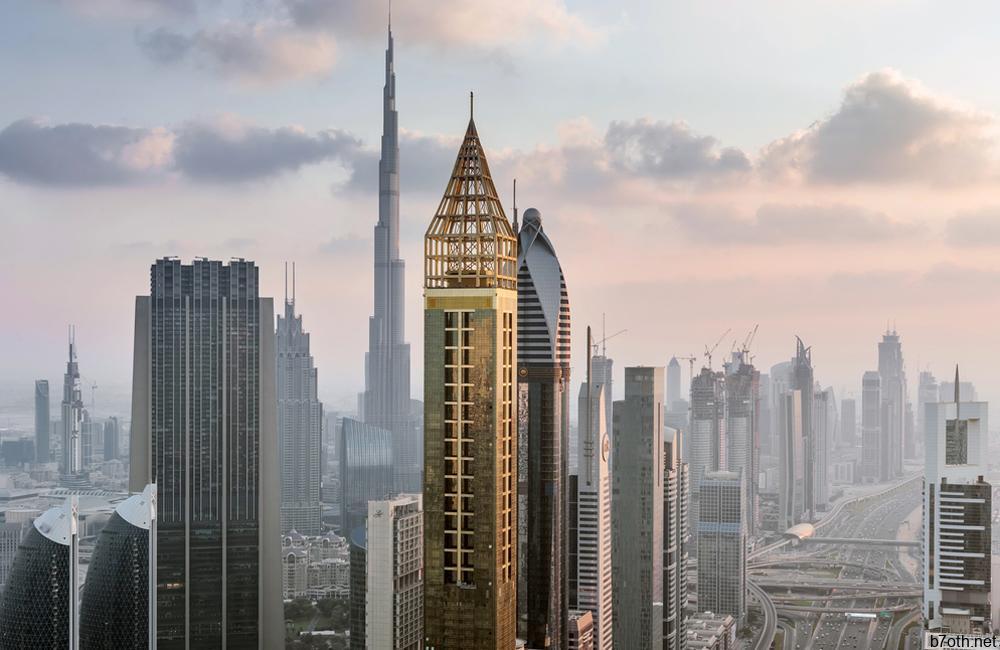 World's Tallest Hotel ©Pavel L Photo and Video / Shutterstock.com